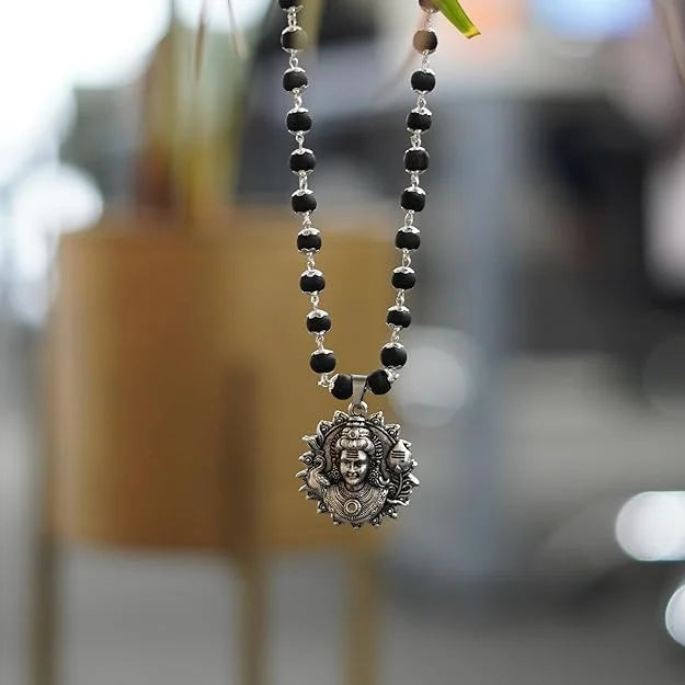 Karungali Murugan Vetri Vel Necklace